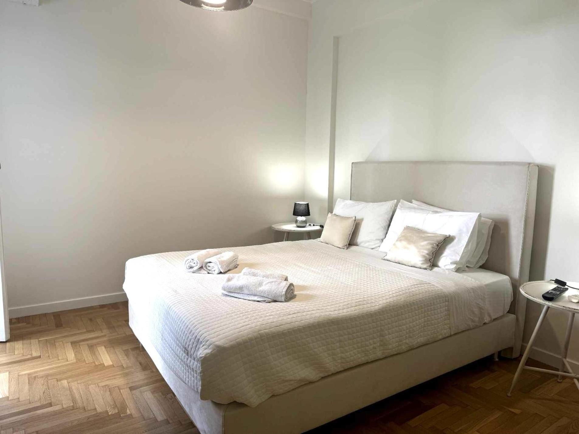 Acropolis Flat Apartment เอเธนส์ ภายนอก รูปภาพ