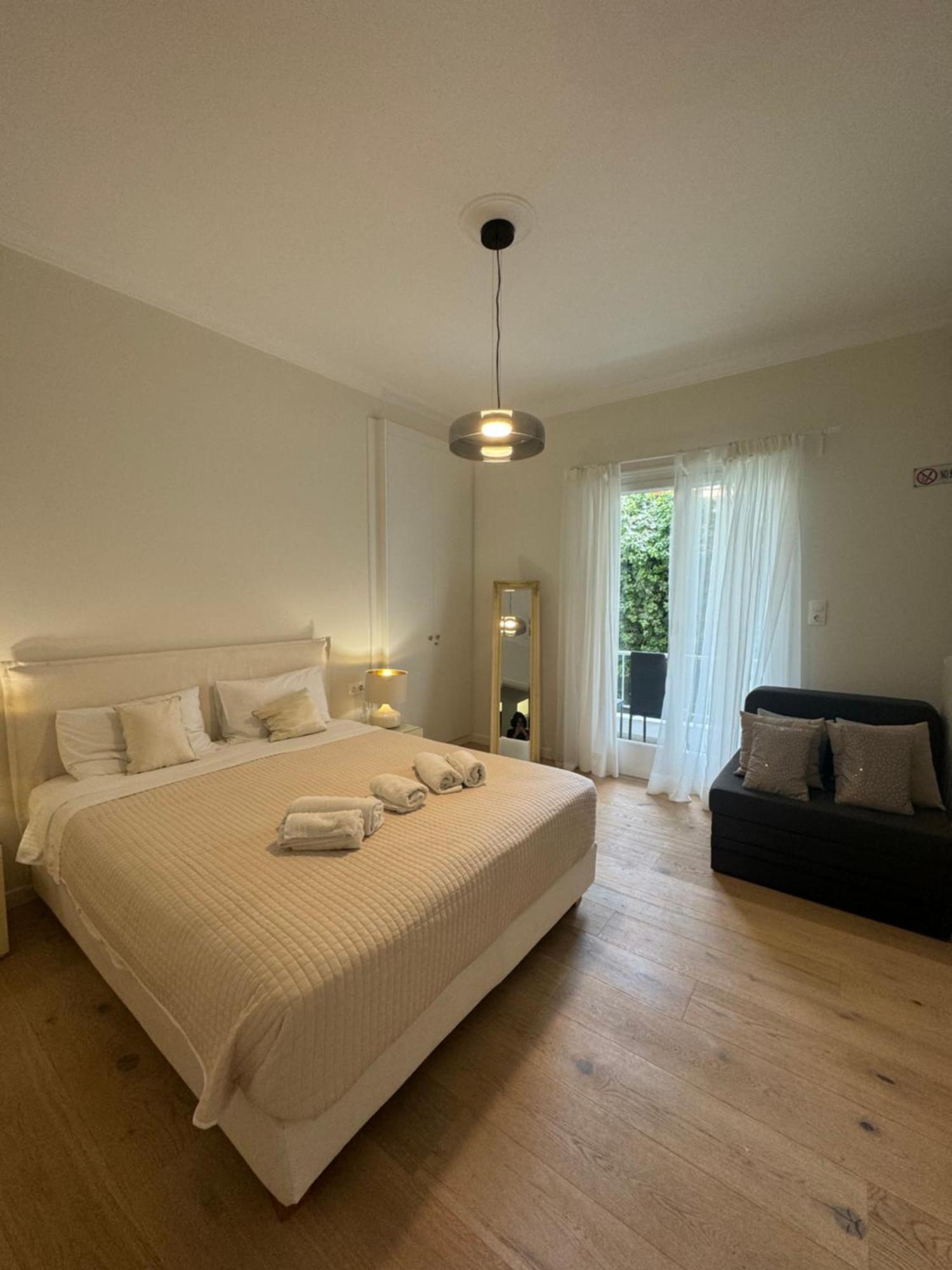 Acropolis Flat Apartment เอเธนส์ ภายนอก รูปภาพ